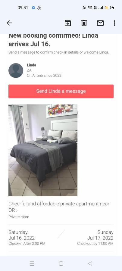Stay At Home Airport Lodge ケンプトンパーク エクステリア 写真